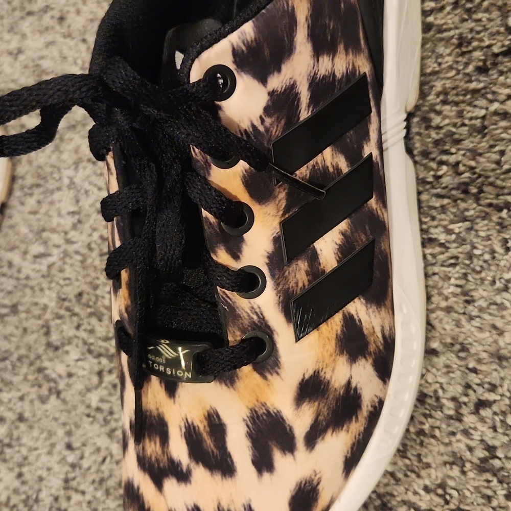 Adidas Torsion SZ 4 Lepeord Print Shoes - Picture 3 of 9